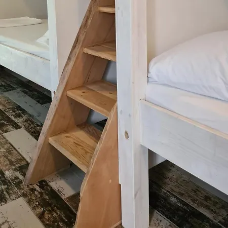 Jetpak Alternative Eco Hostel-3